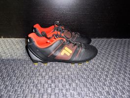 Fila Fussballschuhe Schwarz Orange Grösse 32