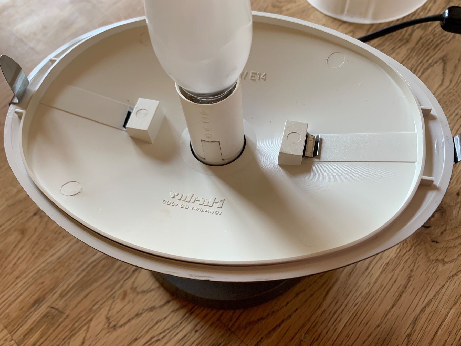 Lampen: Dolly Tischlampe Valenti 70 er – Gebraucht aus Flawil von Naphtali 3