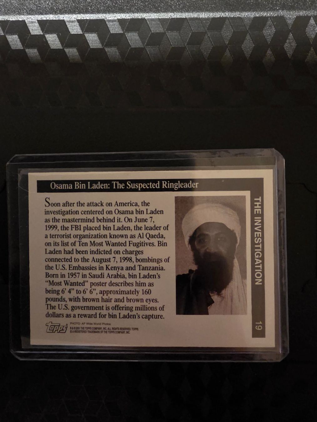 Topps Carte collezionabili: 2001 Topps Enduring Freedom Osama Bin Laden – Usato da Ursenbach venduto da murpy90 1