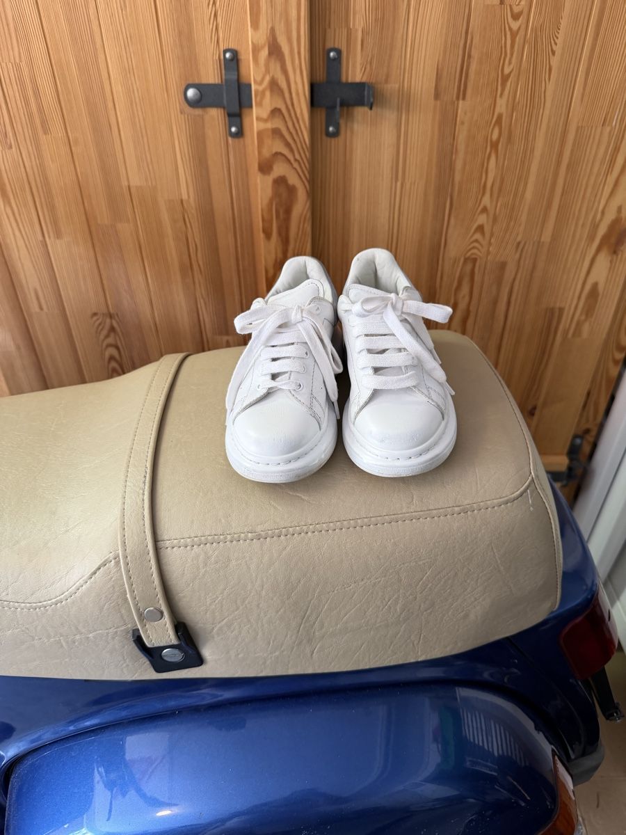 Alexander Mcqueen Scarpe per ragazzi: Alexander McQUEEN Kids Sneaker 28 – Usato da Triesenberg venduto da dom_hd56 2