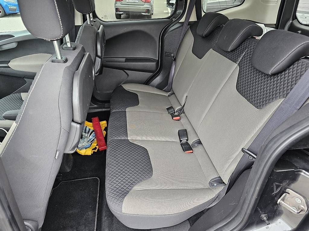 Automobili: Von Privat im Topzustand – Usato da Rickenbach BL venduto da Metil 4