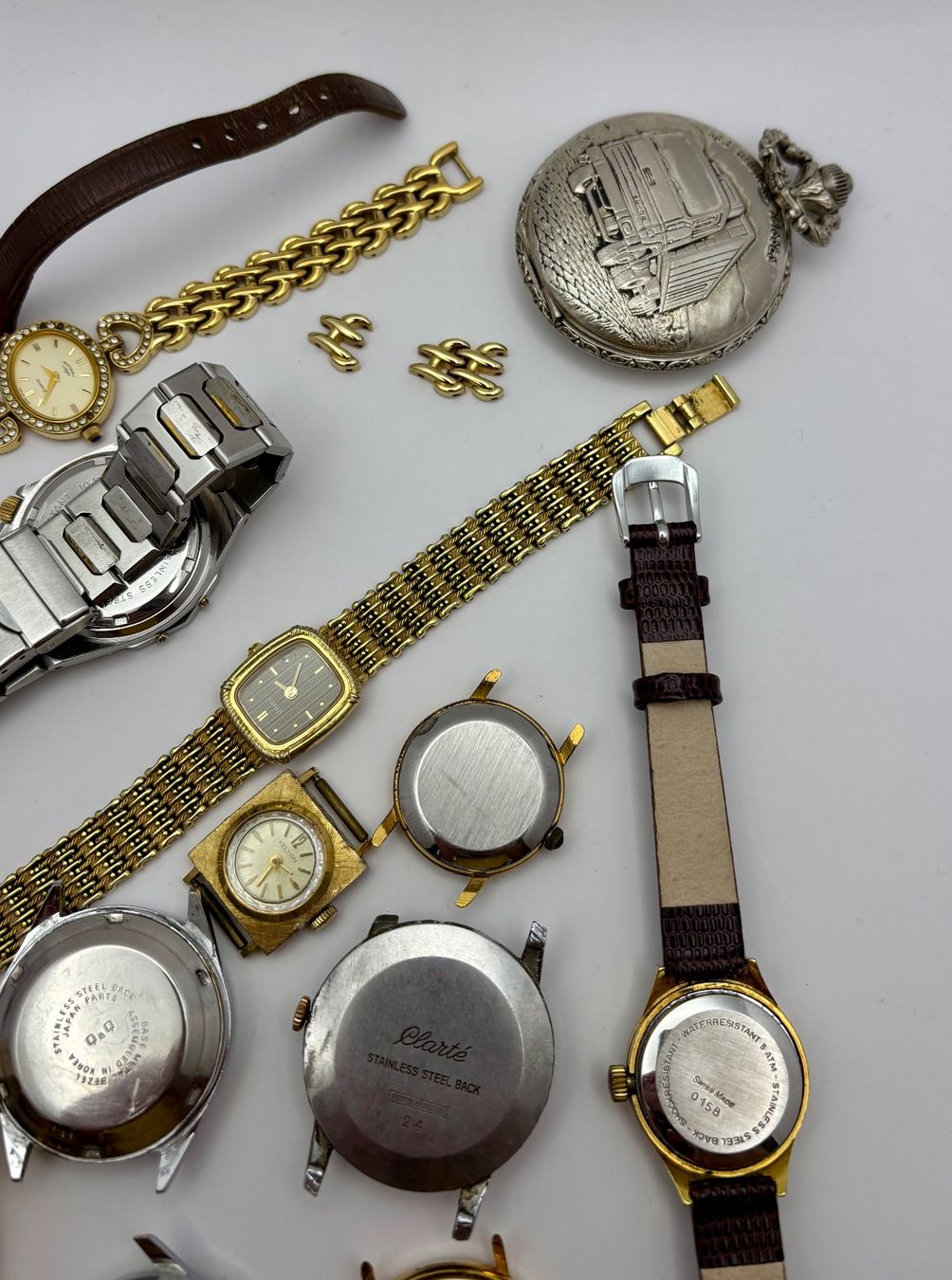Bucherer Uhren: Mega Uhrenlot – Defekt aus Rorschach von ZeitWerk.10 9