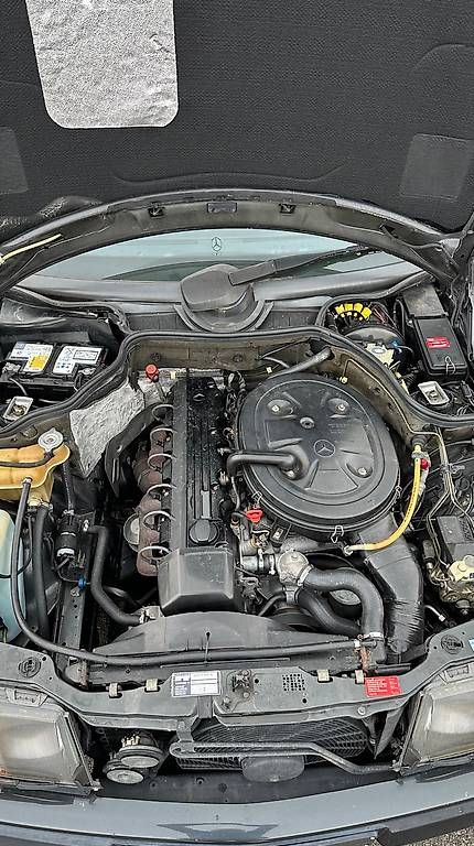 Mercedes-Benz Automobili: Mercedes-Benz C124 300CE – Usato da Altnau venduto da jam_ws97 4