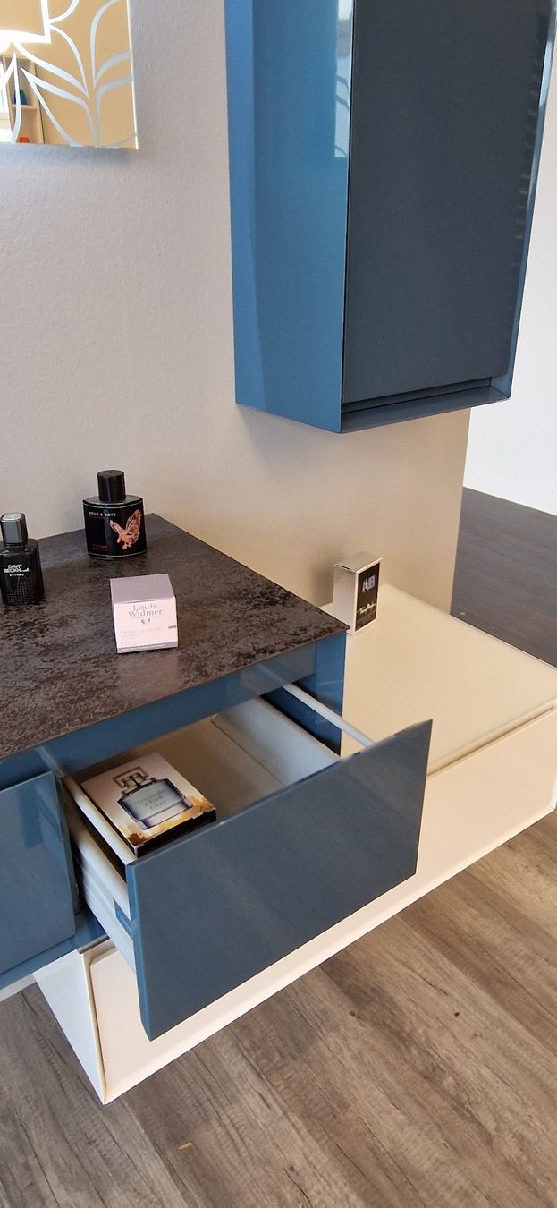 Mobili per bagno: Waschtischkombination Hochglanz lackiert azzurretto – Nuovo (secondo la descrizione) da Niederbipp venduto da Trude04 2