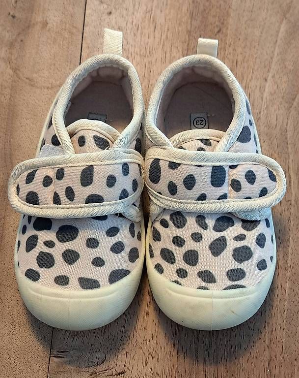Scarpe per ragazzi: Finken, Gr. 23 – Usato da Gurzelen venduto da Nikita015