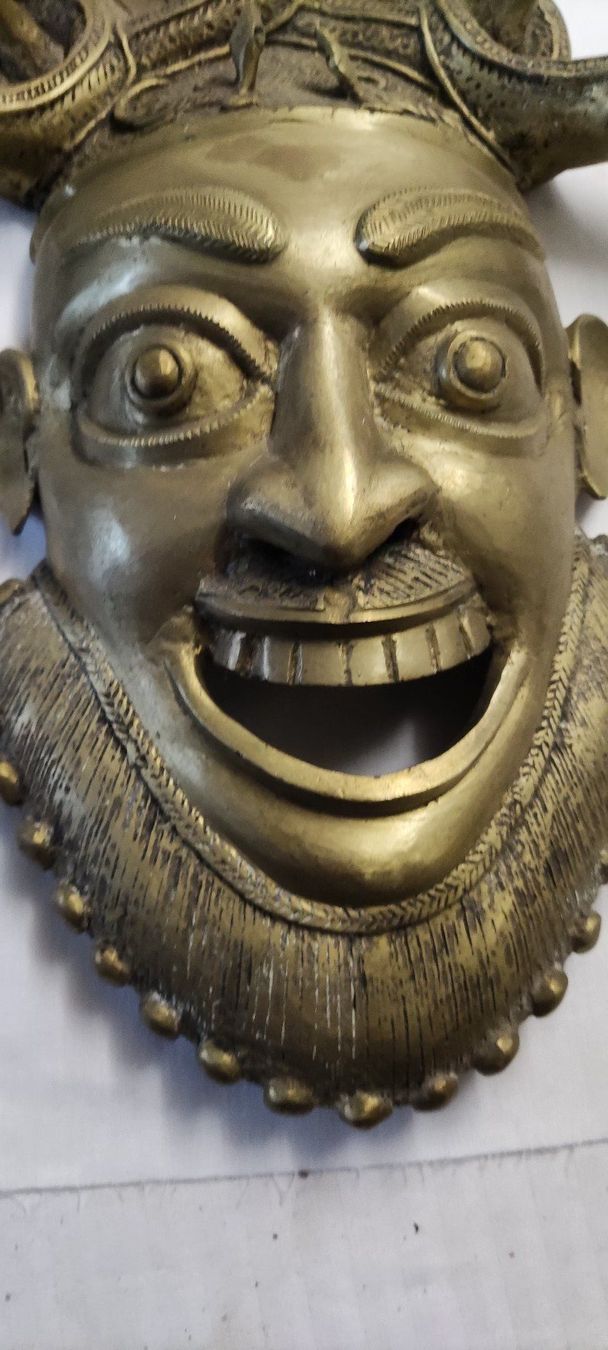 Arte internazionale: Maske aus Afrika – Usato da Rüegsauschachen venduto da Regina65 1