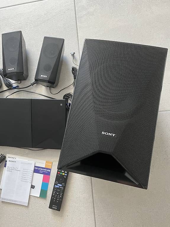 Sony Heimkino: Sony Blu-ray Disc / DVD Home Theatre System  BDV N5200W – Gebraucht aus Obermumpf von  2