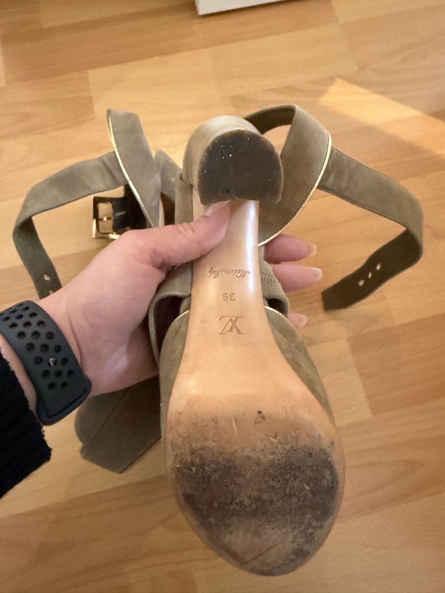 Louis Vuitton Scarpe da donna: Louis Vuitton High Heels Gr. 39 – Usato da Muttenz venduto da martina.mlr 3