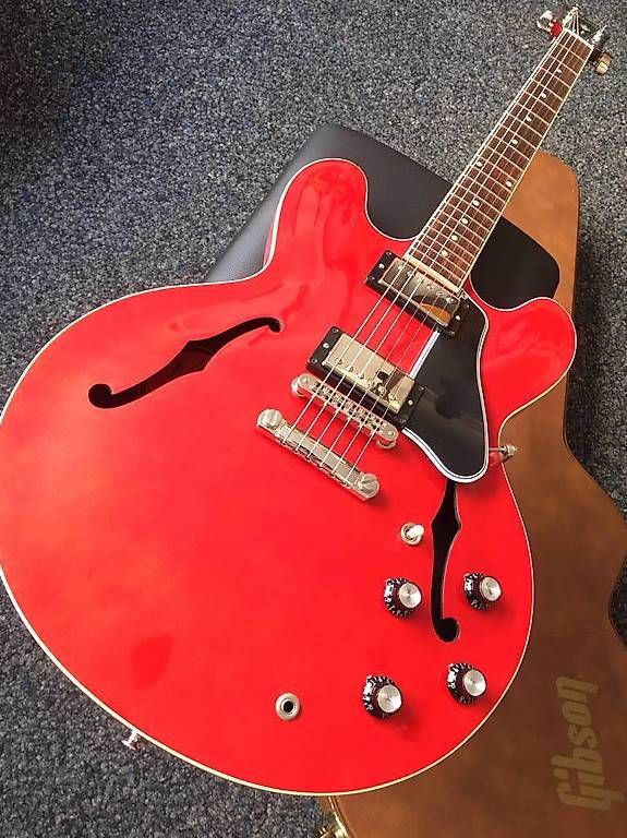 Musikinstrumente: Guitar Gibson Es 335 Dot cherry gloss LEGEND! – Gebraucht aus Morges von GvnMusic 4