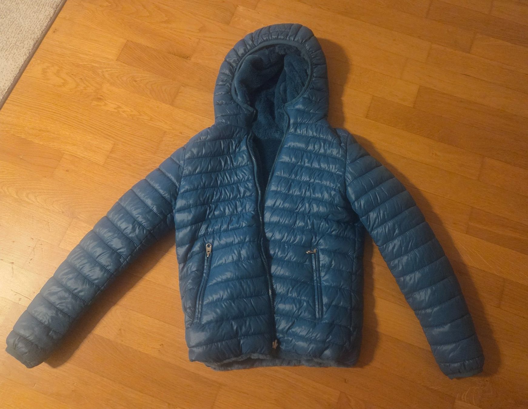 Giacche: Wendejacke Neu Gr. S – Usato da Sursee venduto da Ventiduese
