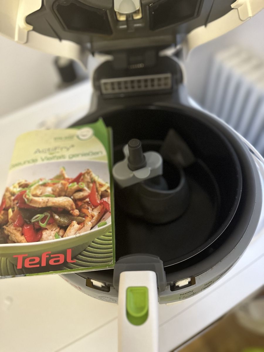 Tefal Küchengeräte: Tefal ActiFry Heissluftfritteuse – Gebraucht aus Pfäffikon ZH von thf_rqs2 1