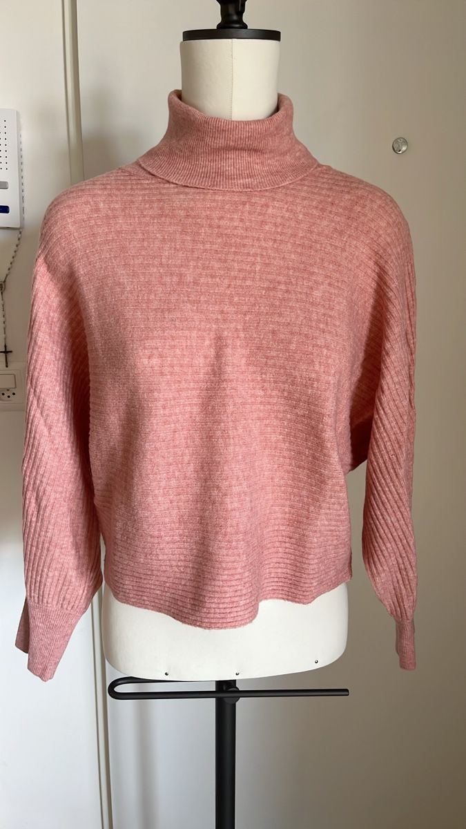 Mango Maglioni & Felpe: Cozy Pink Turtleneck Sweater Mango – Nuovo (secondo la descrizione) da Zollikerberg venduto da LLV