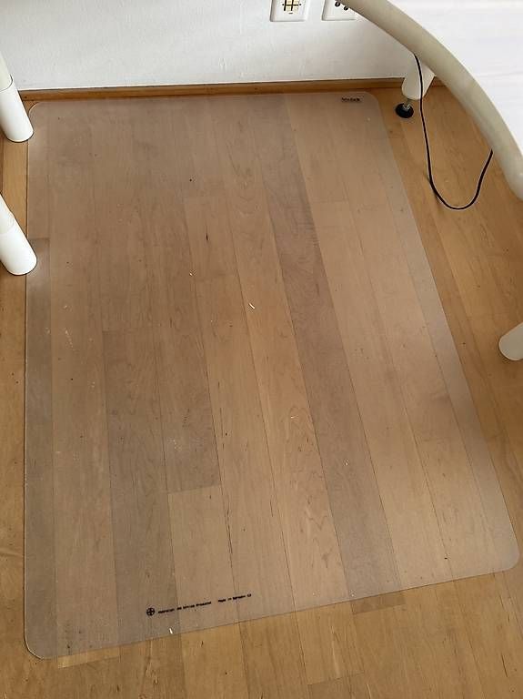 Bureaux: Schreibtisch – D'occasion à Gümligen par mic_y8m7 2