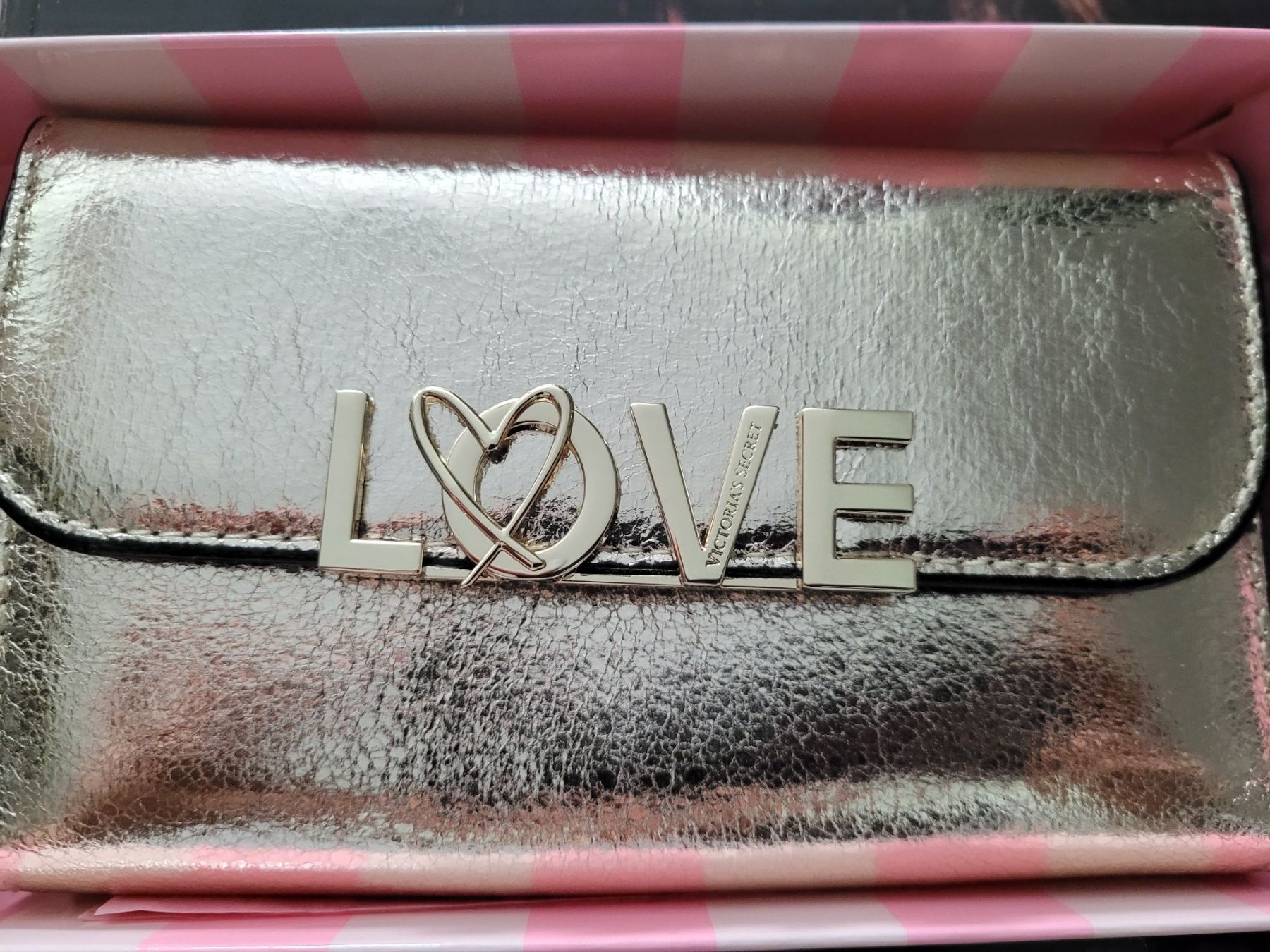 Victoria's Secret Portamonete: Victoria's Secret Wristlet Gold – Nuovo e nell'imballaggio originale da Zürich venduto da vic_w2tl