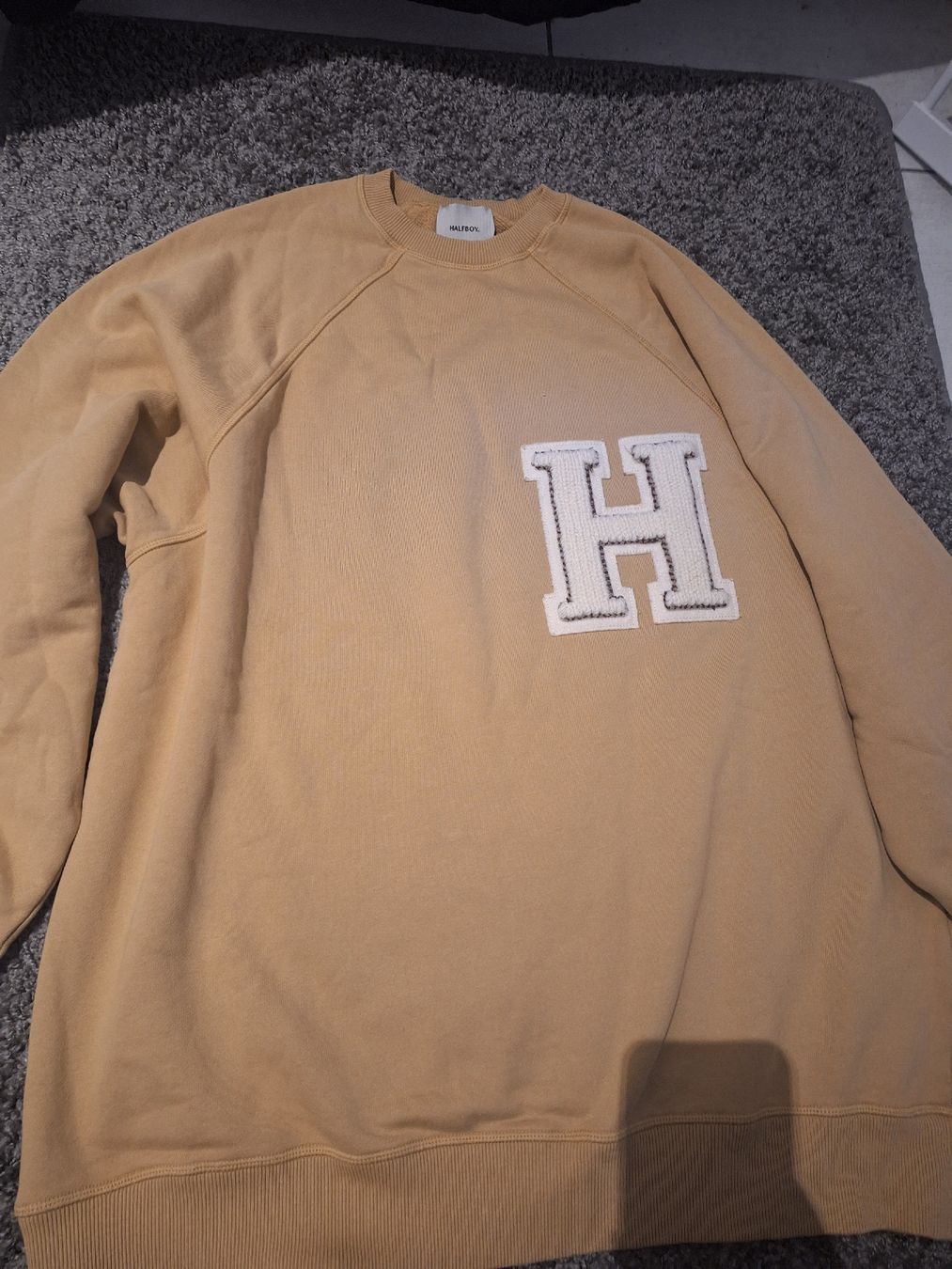 Pulls & Sweat-shirts: halboy – Neuf (Voir description) à Rovio par pri_ml8y