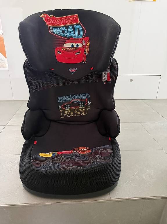 Seggiolini per auto: Cars Kinder Autositz – Usato da Buch am Irchel venduto da ber_8fgp