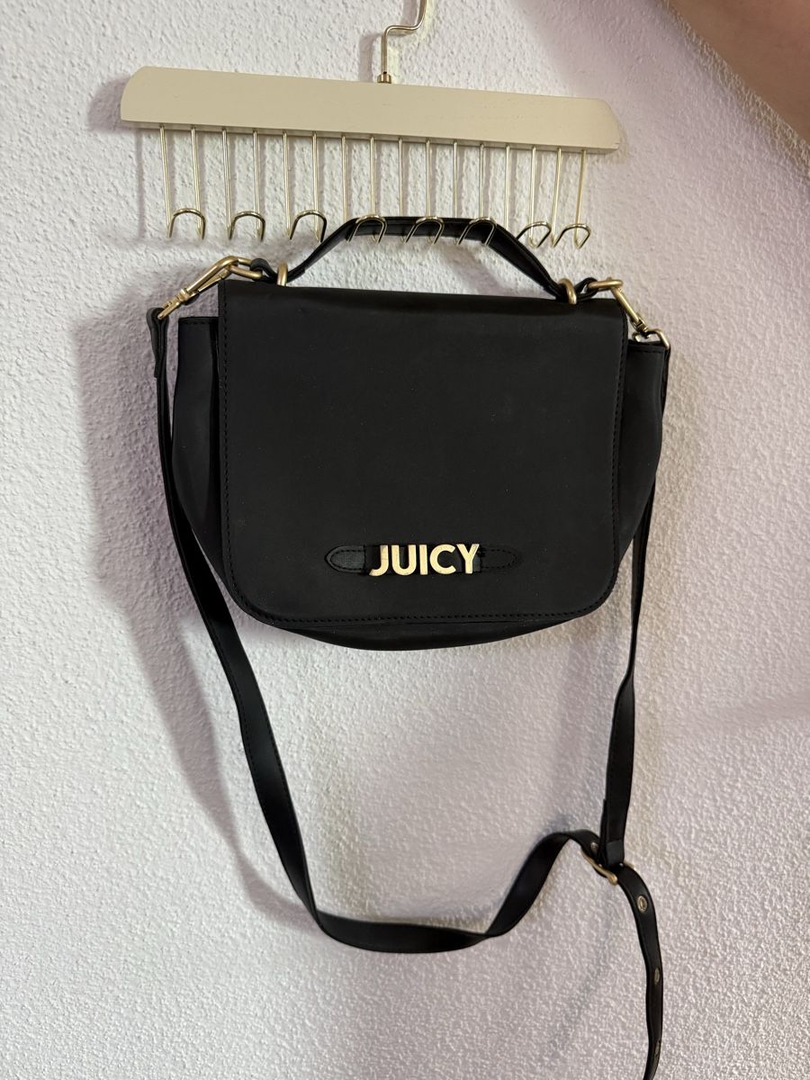 Juicy Couture Taschen für Damen: Juicy Couture Umhängetasche – Gebraucht aus Zürich von rio_lbs5 1