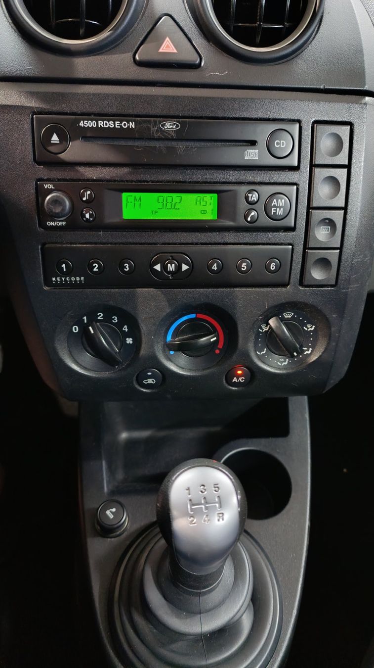 Ford Automobili: Ford Fiesta 1.4 – Usato da Grub AR venduto da Sandroswerkstatt 6