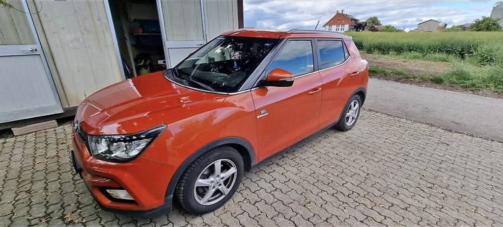 Autos: SsangYong Tivoli Diesel 2019 – Gebraucht aus Fétigny von alexaneee