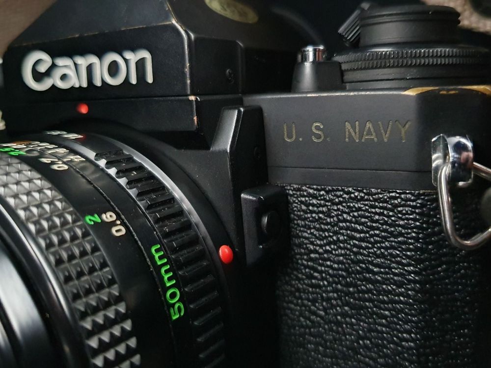 Canon F1 US Navy (Militär Kamera) + Canon FD50mm f1.8 Kaufen auf Ricardo