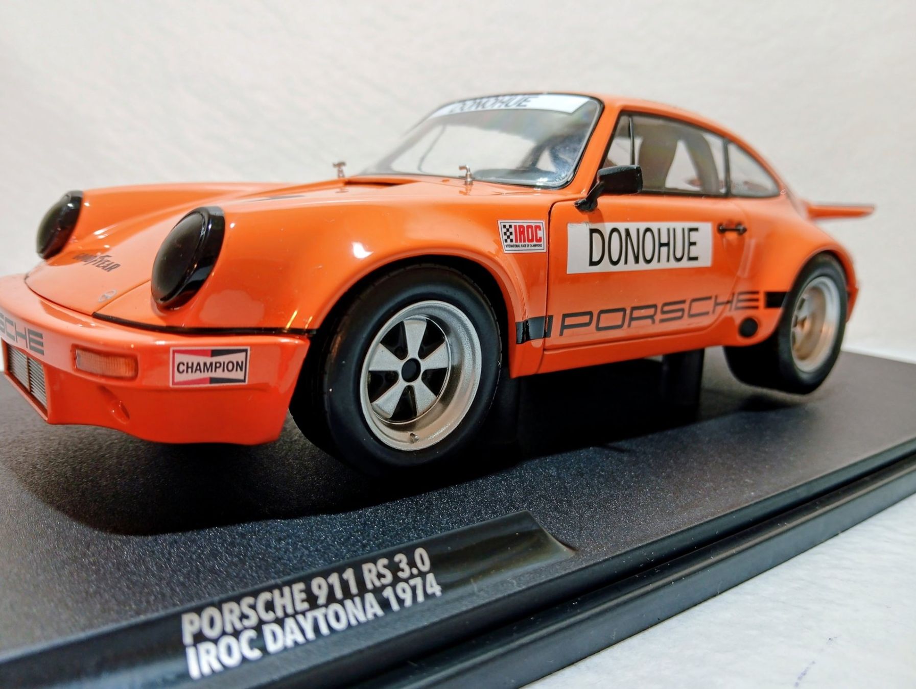 Porsche Modellini d'auto: Porsche 911 RS 3.0 – Nuovo (secondo la descrizione) da Huttwil venduto da Secondtrain