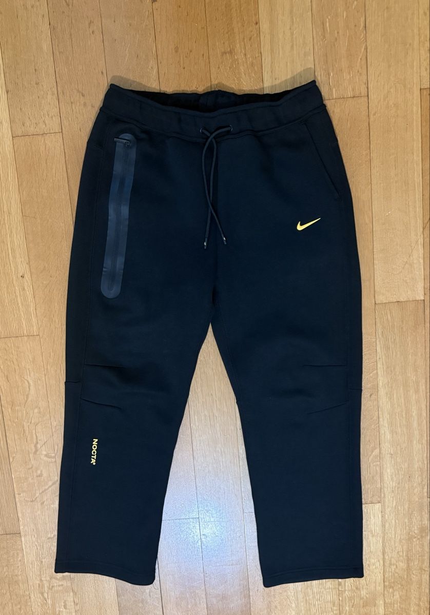 Nike Lotti di vestiti: Nike Nocta Black Trainingsanzug – Usato da Meilen venduto da vas_8nv7 2