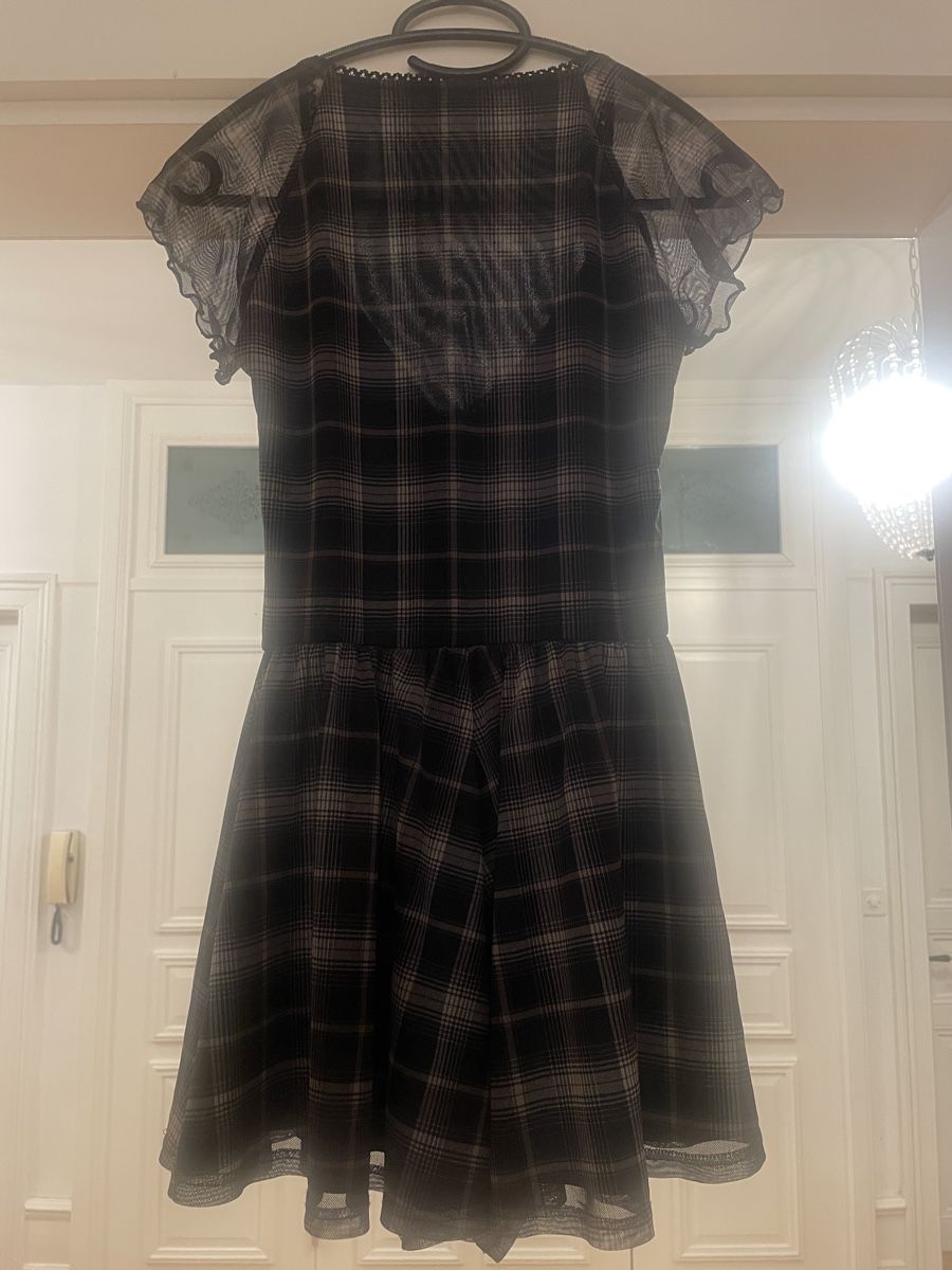 Jumpsuits: Süsses schwarz/beige kariertes Playsuit – Gebraucht aus Zürich von pgr_9pzn 3