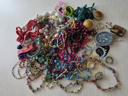 Schmuckkonvolut Damenmodeschmuck diverse Teile 
