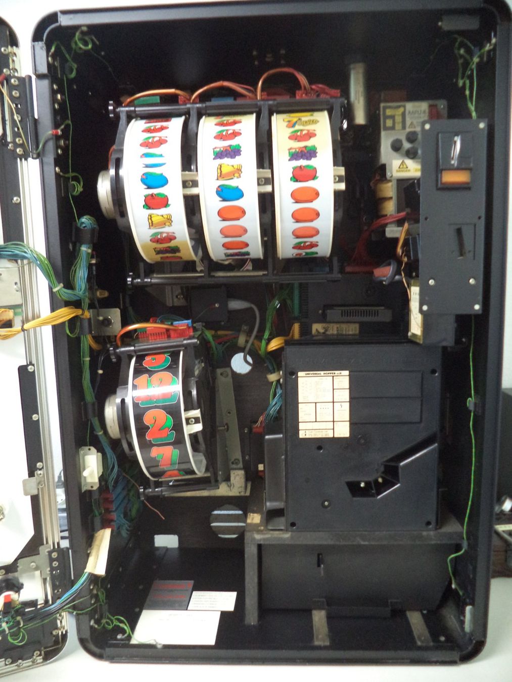 Slot Machine: BIG ROLLER 100 – Usato da Adlikon b. Regensdorf venduto da Max3 6