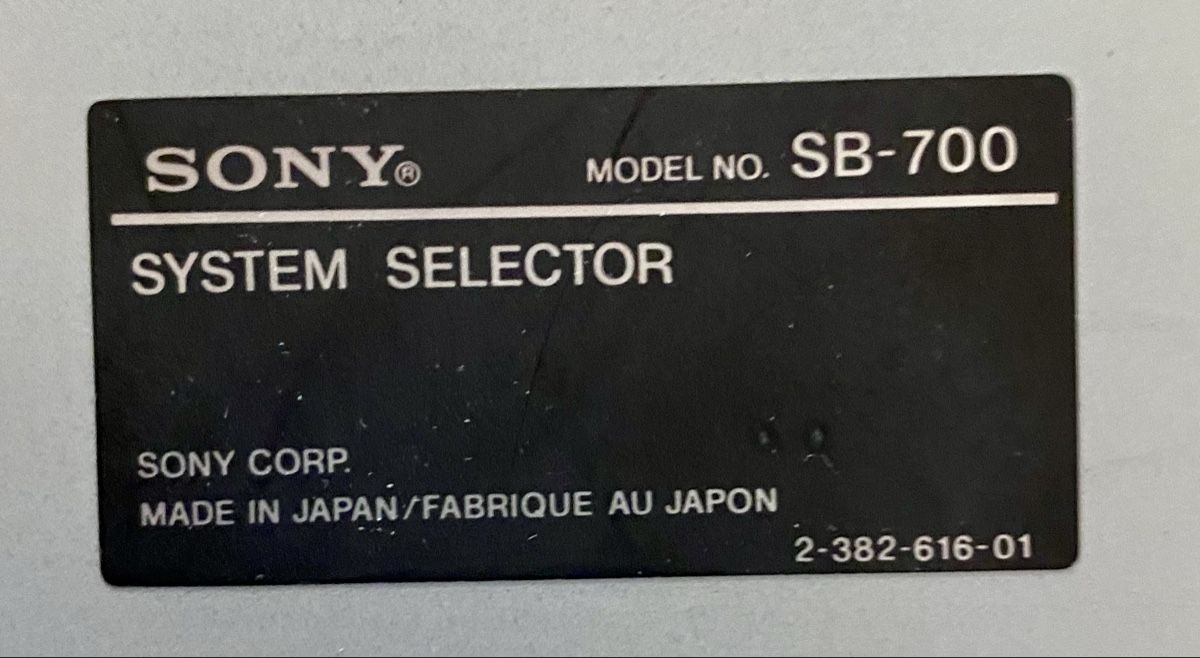 Sony Lecteur multimedia & Streamer: SONY System Selector SB-700 – D'occasion à Muri b. Bern par Chrigubern 2