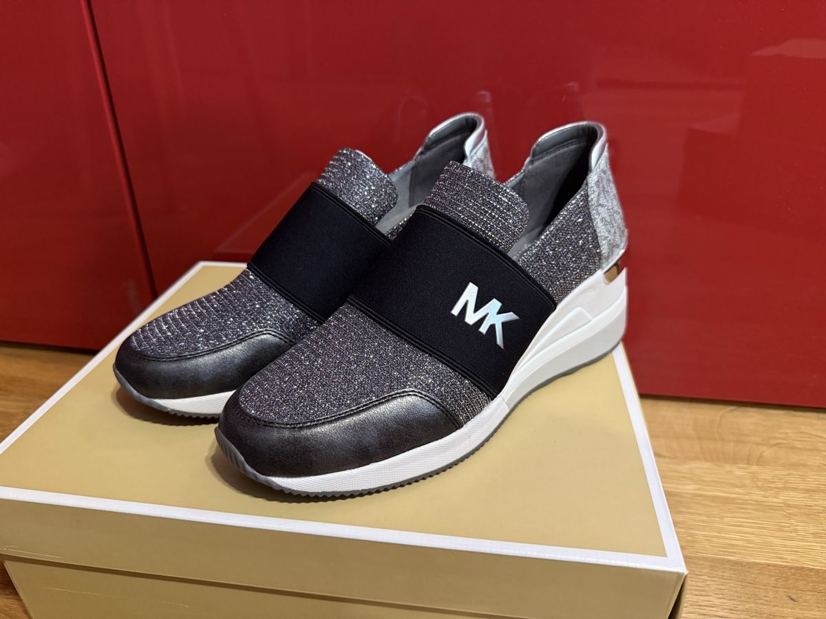 Scarpe da donna: Michael Kors Damen Sneaker  Grösse 38 – Nuovo e nell'imballaggio originale da Reinach AG venduto da innamac 2