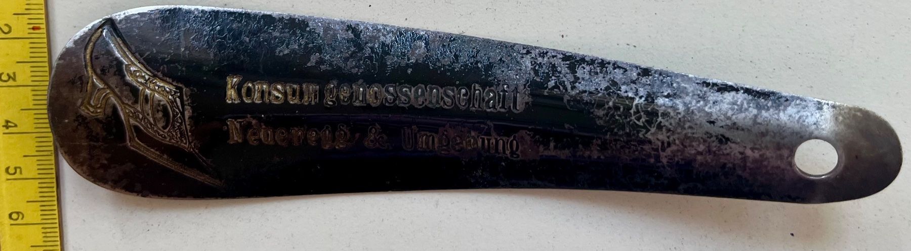 Altro in  Abbigliamento & Accessori: Schuhlöffel Konsumgenossenschaft Neuenegg, antik – Usato da Ostermundigen venduto da DaxKarten-75 1