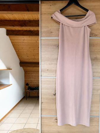 Robe longue rose poudré – Taille M 🌸