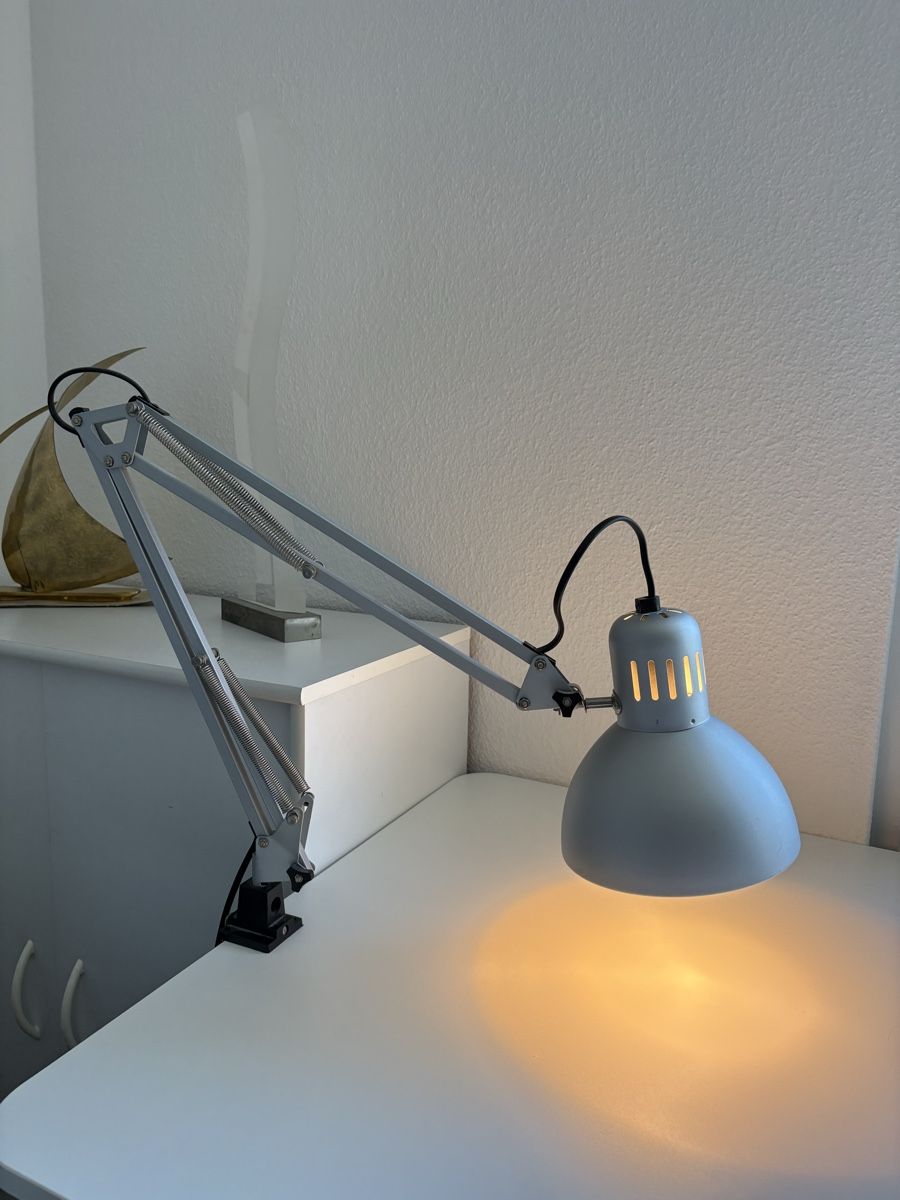 Ikea Lampade: Schreibtisch Lampe – Usato da Zürich venduto da sim_zdl5 2