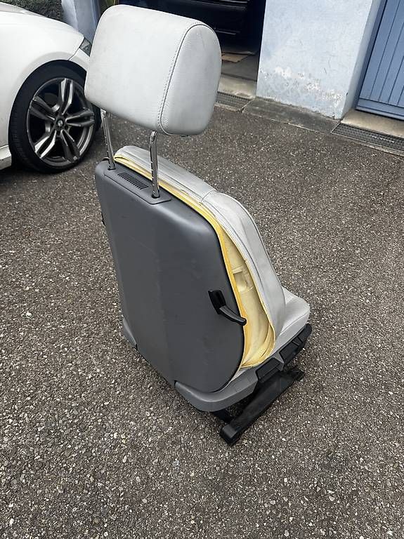 BMW Alle Autoersatzteile: E36 Coupé/Cabriolet Beifahrersitz – Gebraucht aus Oberkirch LU von Luri2506 1