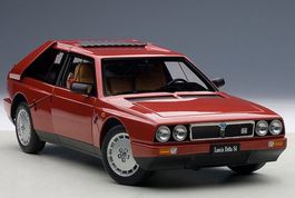 NEU OVP 1:18 Autoart Lancia Delta S4 rot Autoart