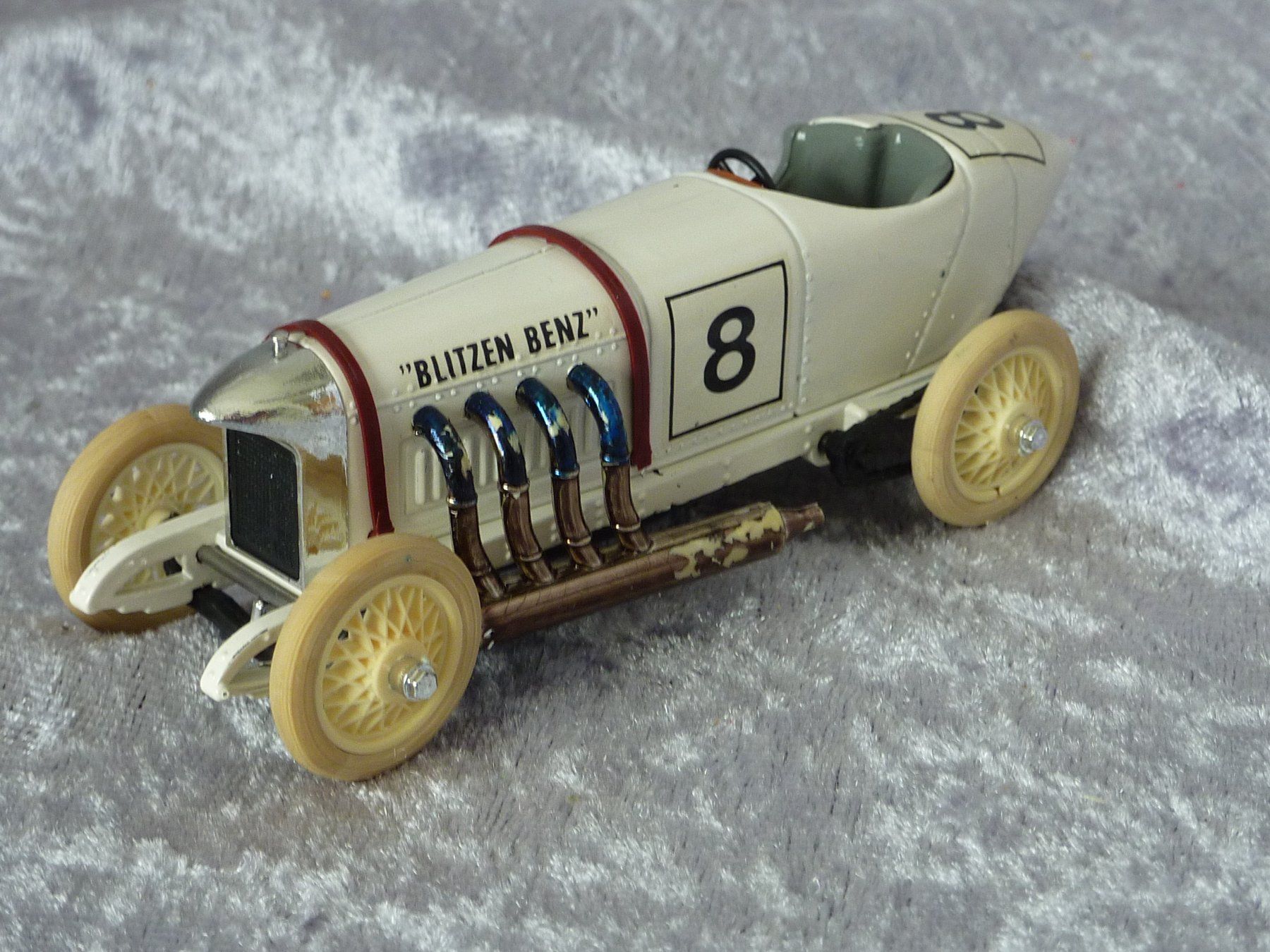 Voitures modèles: Blitzen Benz Nr.8  1:43 – D'occasion à Dürrenäsch par modellautos4you 1