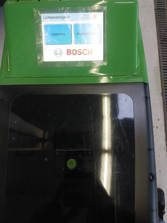 Misurare: BOSCH Lichteinstellgerät HTD 815 – Usato da Mettendorf TG venduto da GarageSchenkel 4