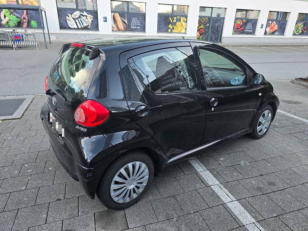 Automobili: Toyota AYGO 1.0 – Usato da Chur venduto da gorilla_boom 2
