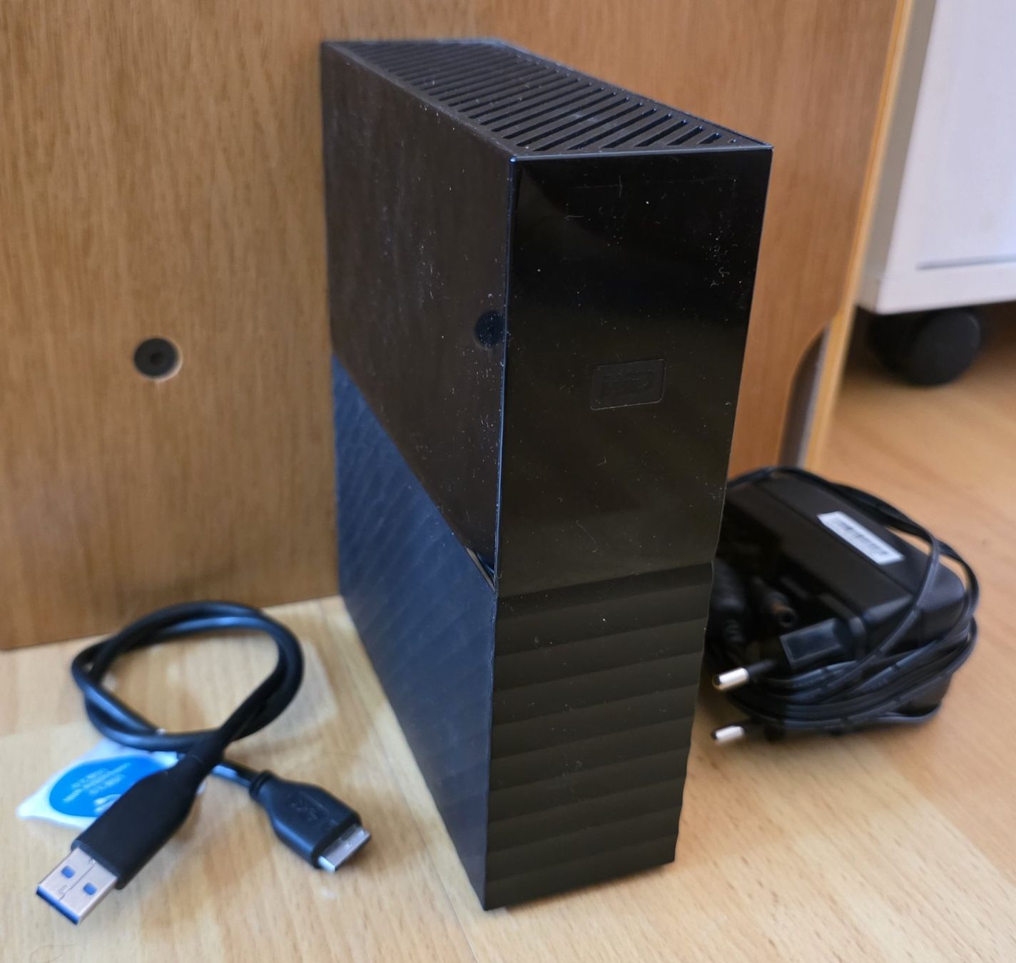 Western Digital Dischi rigidi: Disque dur externe Western Digital 10T – Usato da Nyon venduto da Redlime 1