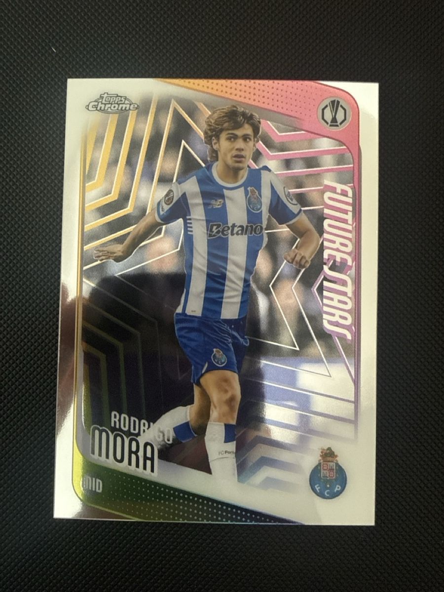 Topps Carte collezionabili: Topps chrome Rodrigo Mora – Nuovo (secondo la descrizione) da La Chaux-de-Fonds venduto da Chacha99