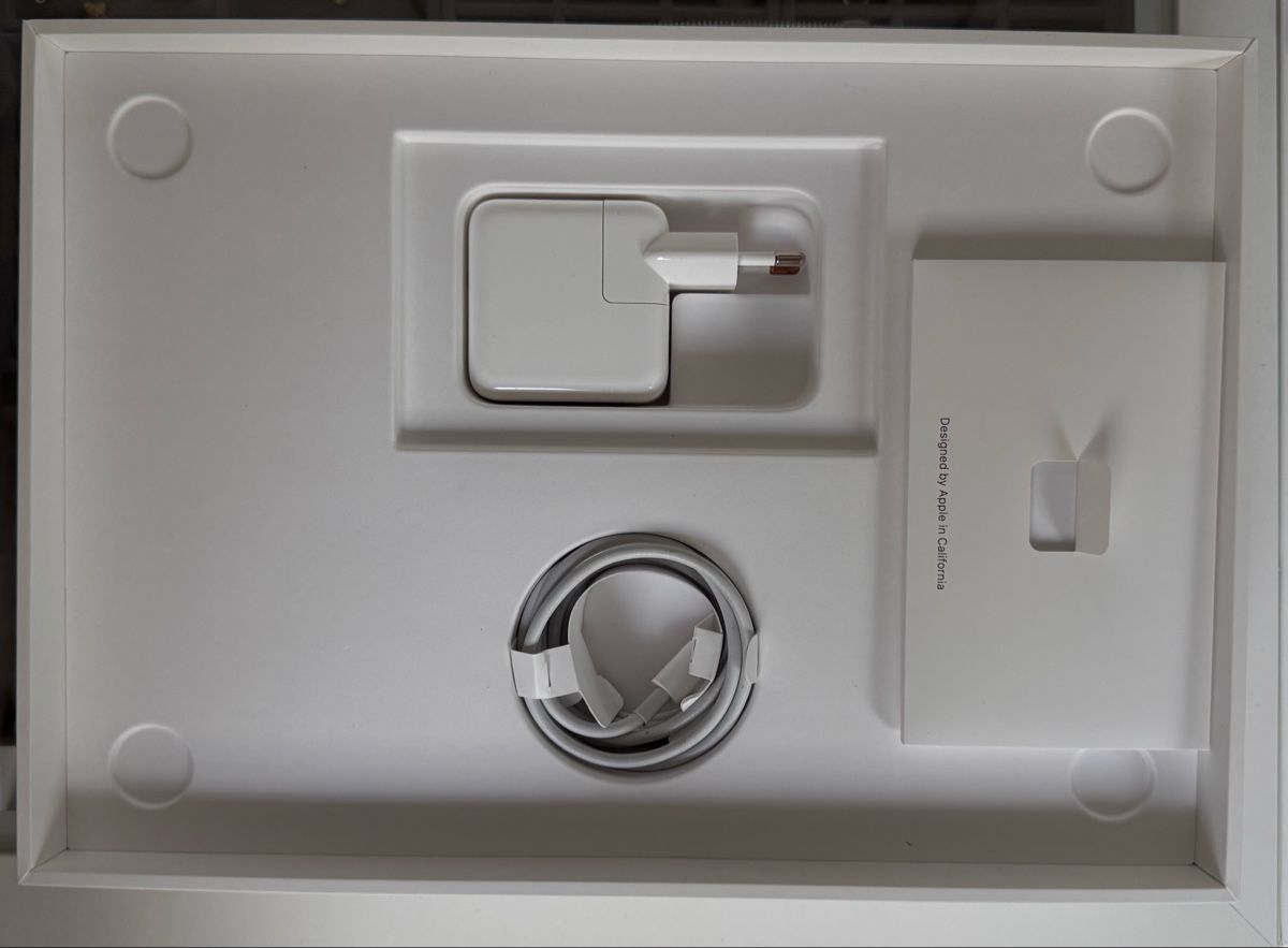 Apple Notebooks: Mac Book Air 2020 128 GB 13‘‘ – Gebraucht aus Sissach von jameliagr 4