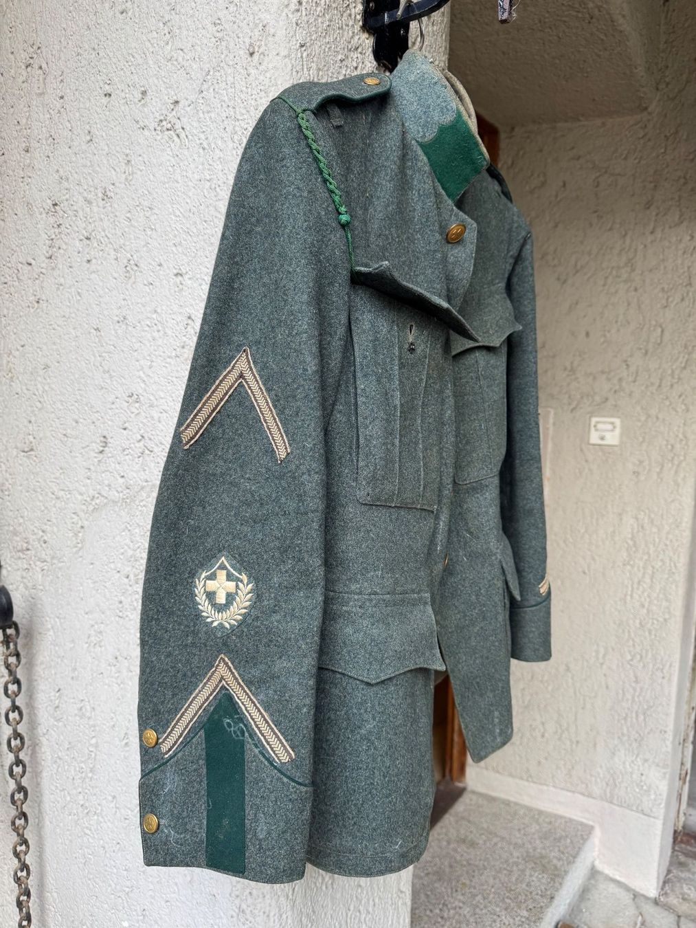 Schweizer Armee Uniformi: Waffenrock der Ordonnanz 1926/40 – Usato da Bülach venduto da Sandor 2