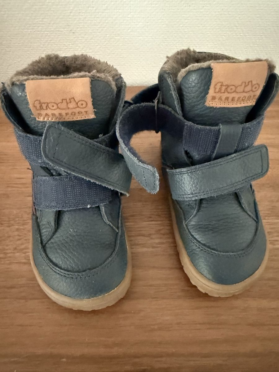 Froddo Schuhe für Jungen: Froddo Barefoot Winter Boots 23 Blue – Gebraucht aus Zürich von CVMK