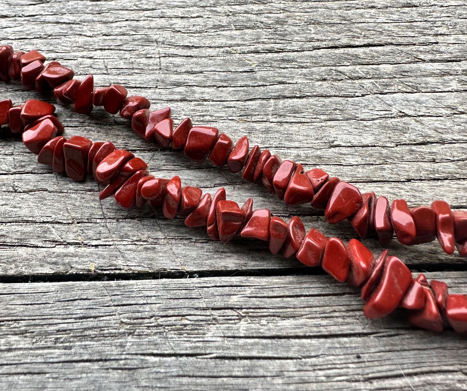 Catenine: Splitterkette roter Jaspis – Usato da Muri AG venduto da Shoshana5 1