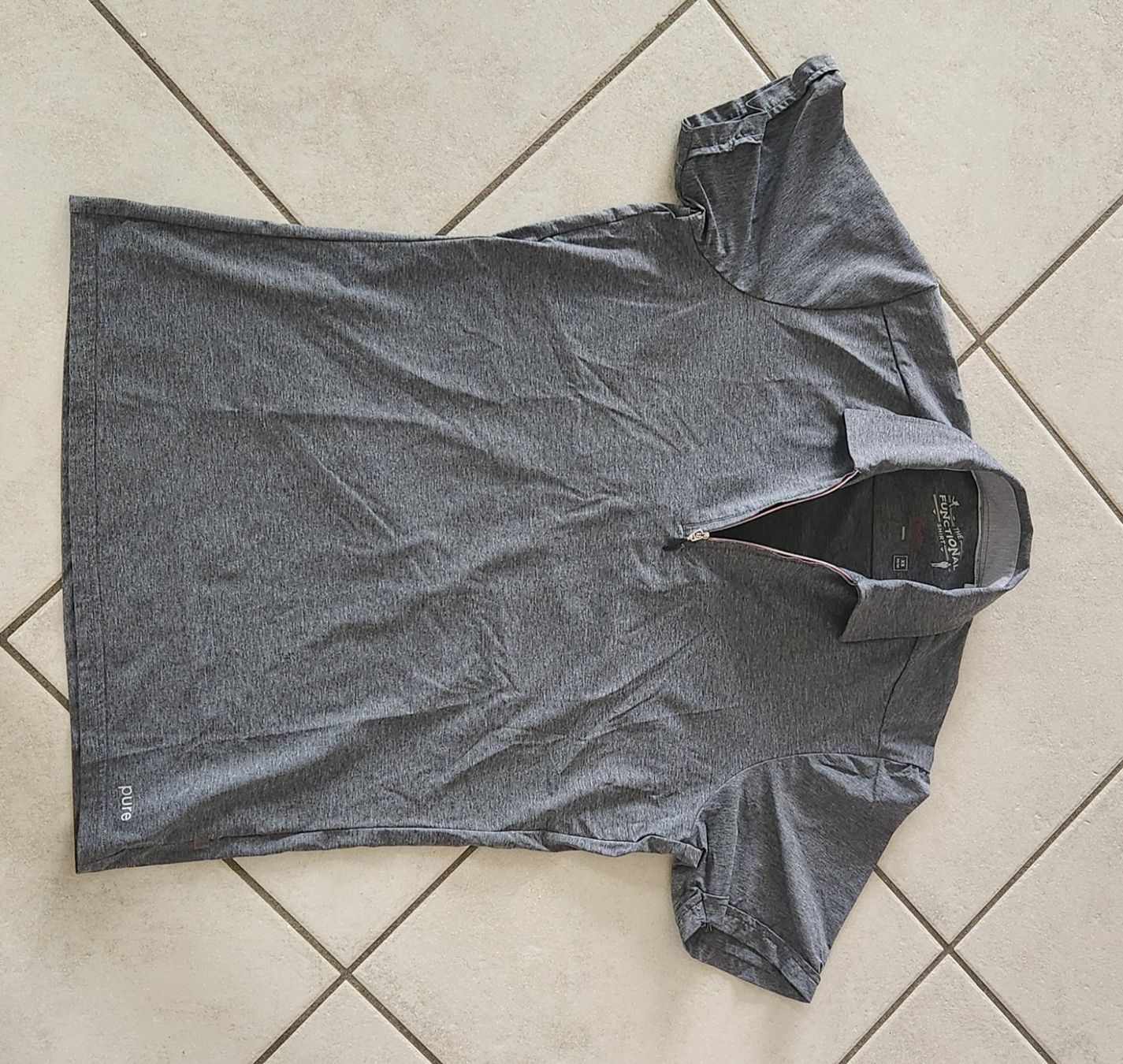 T-Shirts: Funktionsshirt Pure neu Gr. XS – Gebraucht aus Lyss von Urma5