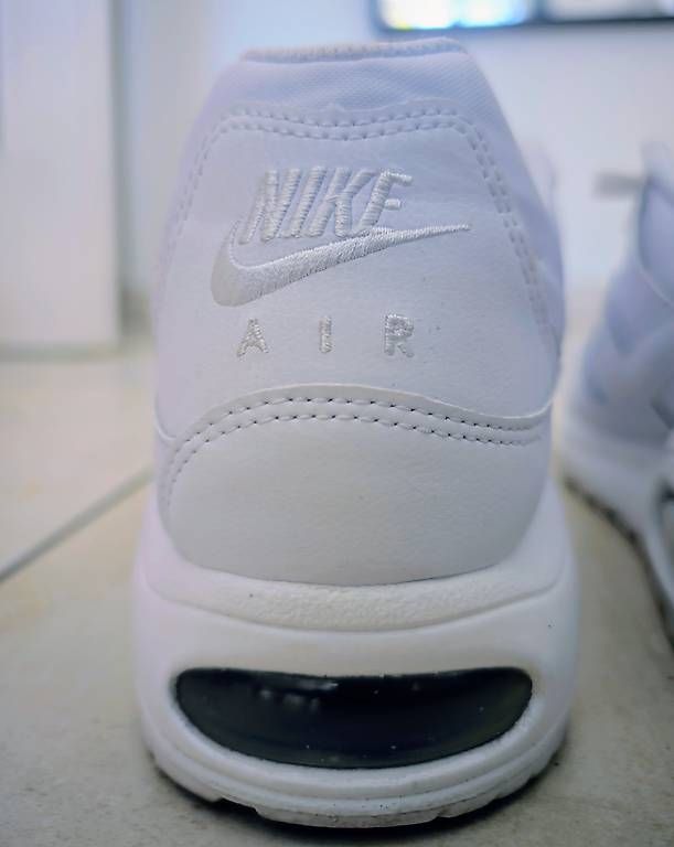 Herrenschuhe: Nike Air Max – Neu und originalverpackt aus Yverdon-les-Bains von cri_7797 2