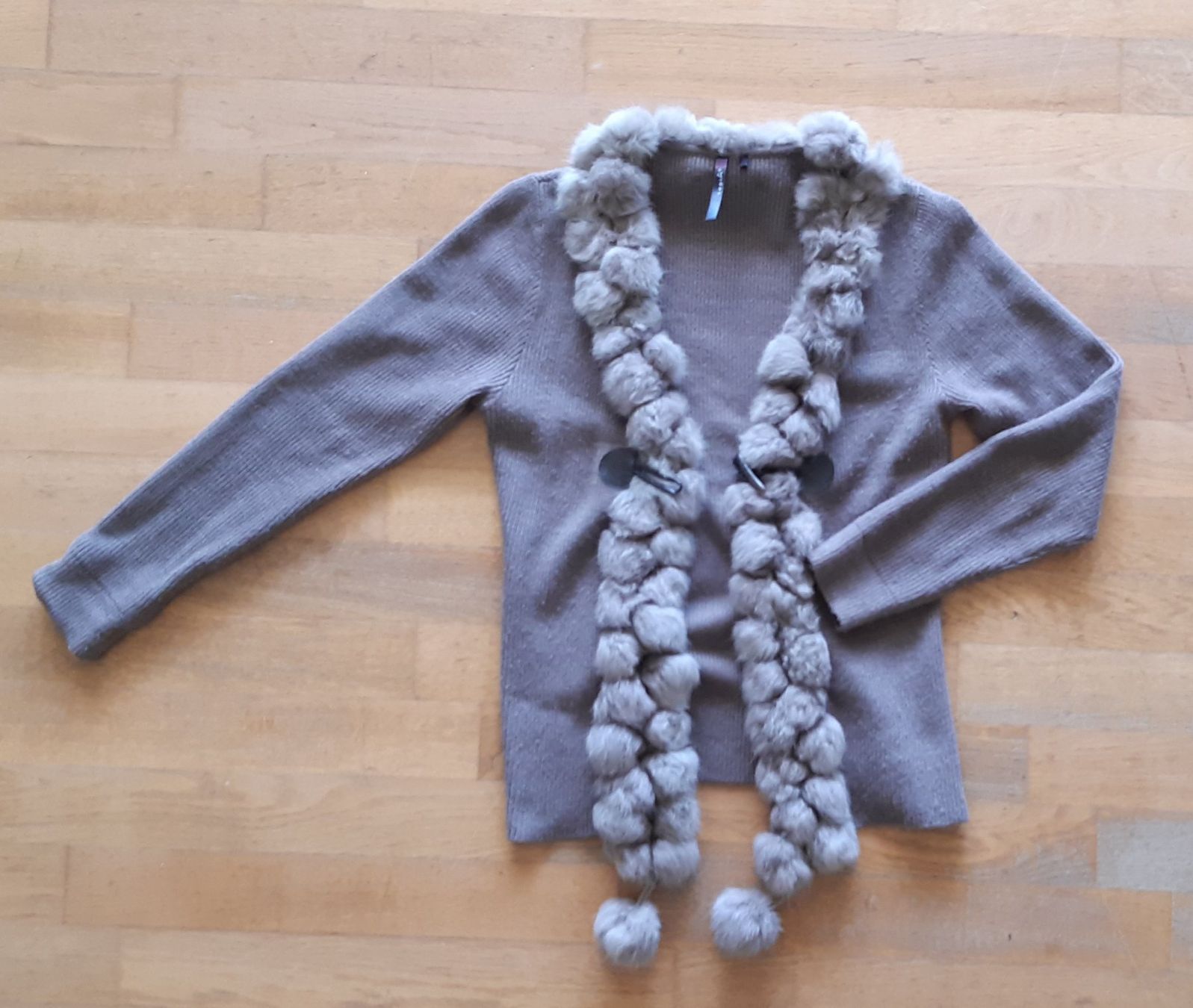 Giacche: Strickjacke / Felljacke XS – Usato da Alpthal venduto da Ing3_rid 3