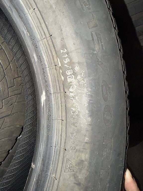 Altro in Scrittura & Disegno: Gomme invernali  – Usato da Bedano venduto da sim_66fd 2