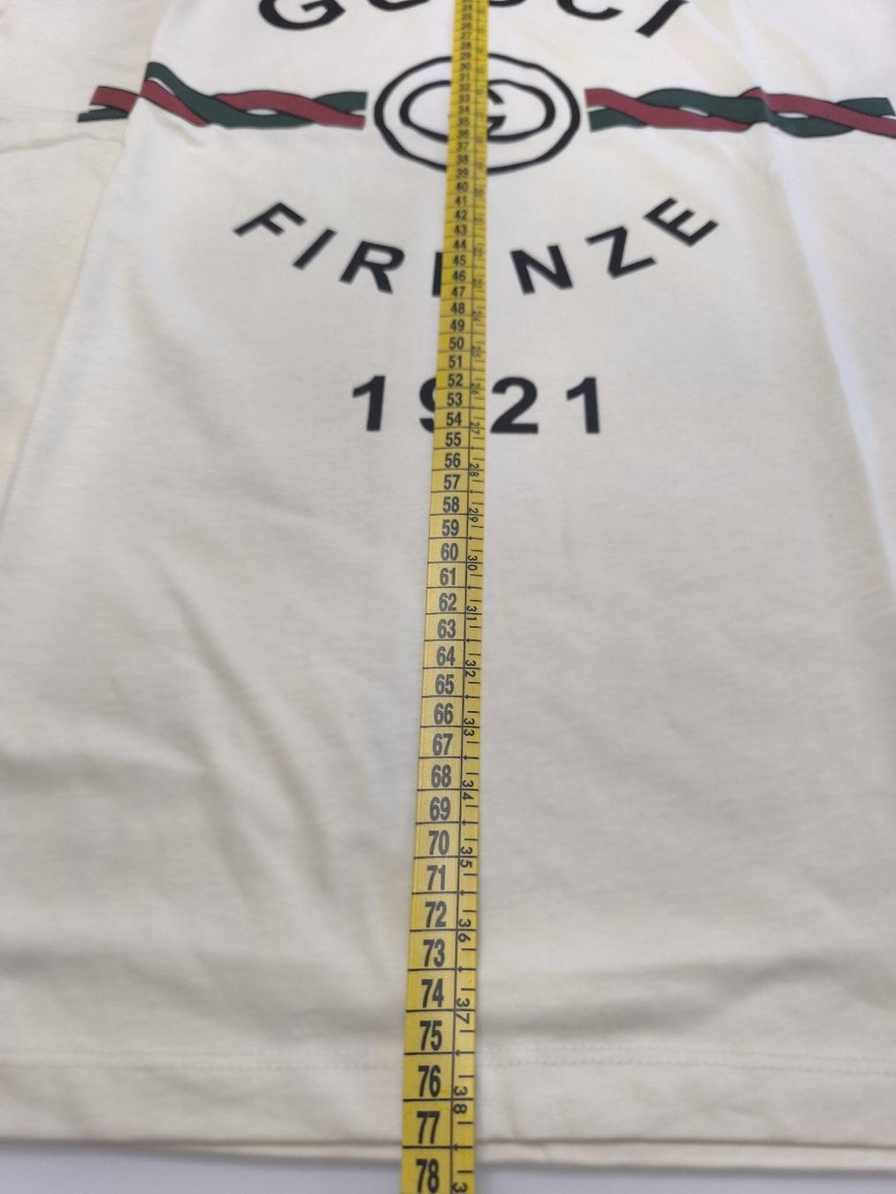 Gucci T-shirt: original T-Shirt Gucci L oversize – Nuovo e nell'imballaggio originale da Oensingen venduto da Outlet_Super_Sale 2